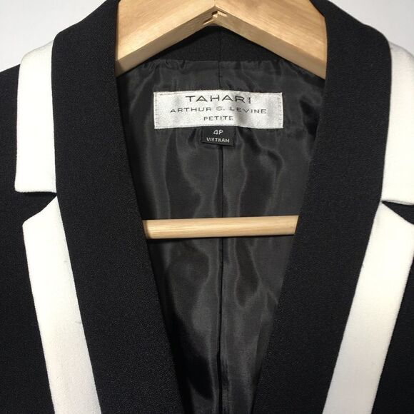 TAHARI‎ ARTHUR S. LEVINE WHITE TRIM  2 BUTTON LONG SLEEVE BLAZER 4P - Picture 4 of 5